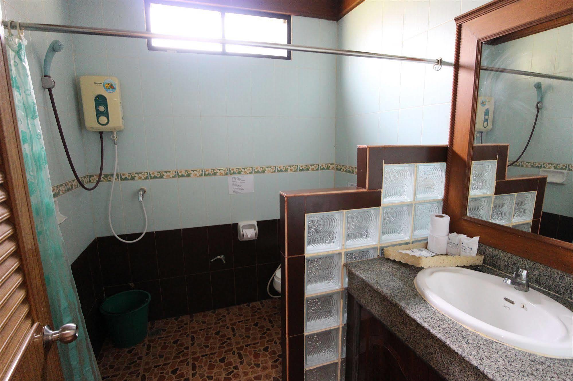 Lanta Villa Resort Ban Ai Dao Экстерьер фото