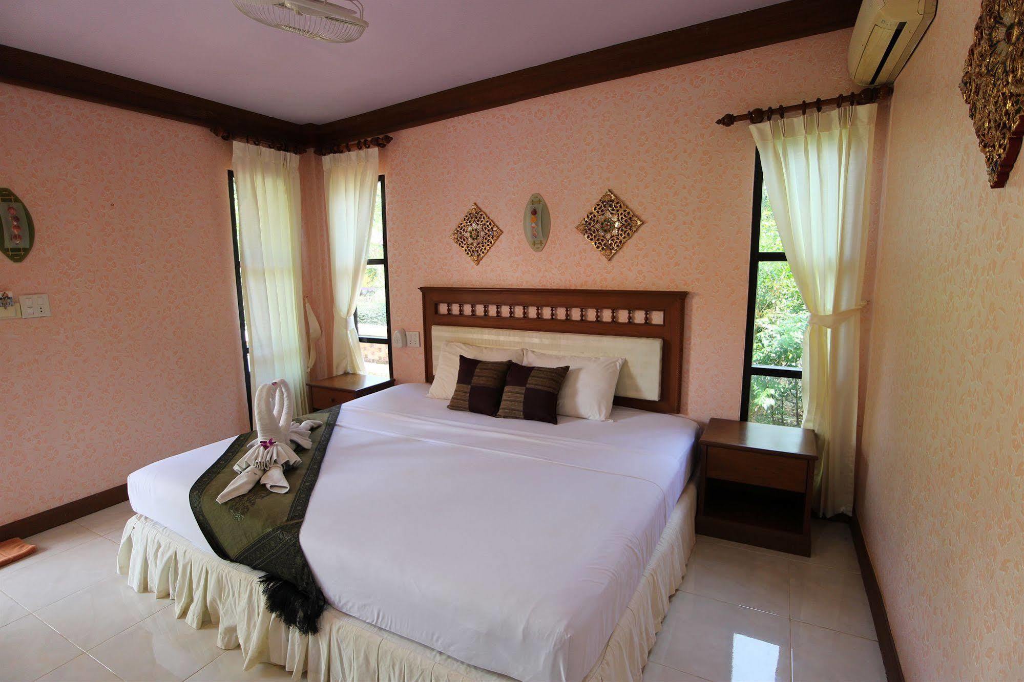 Lanta Villa Resort Ban Ai Dao Экстерьер фото