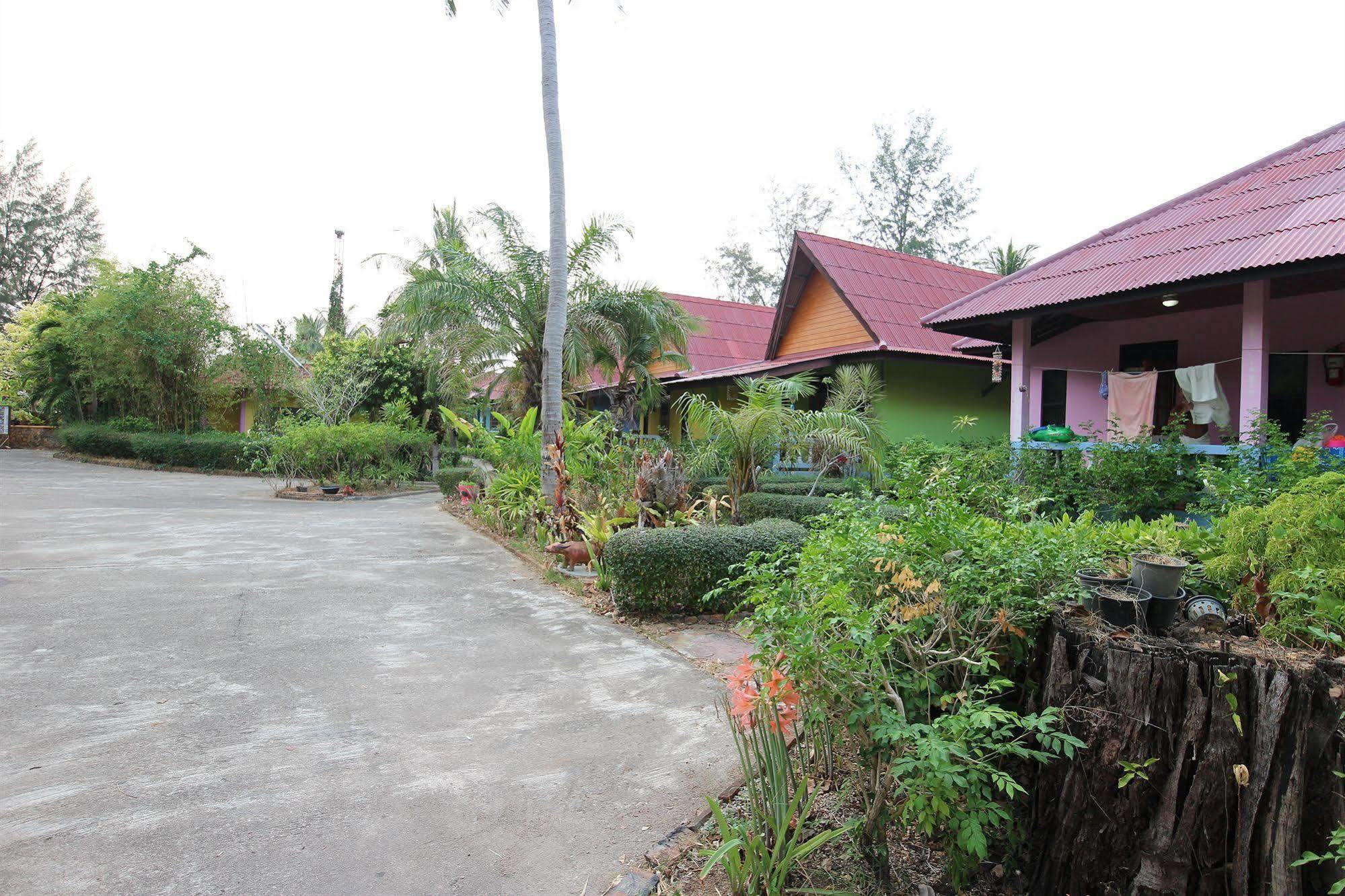 Lanta Villa Resort Ban Ai Dao Экстерьер фото
